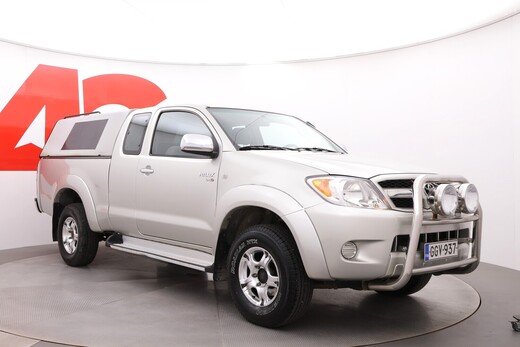 Toyota Hilux vaihtoauto