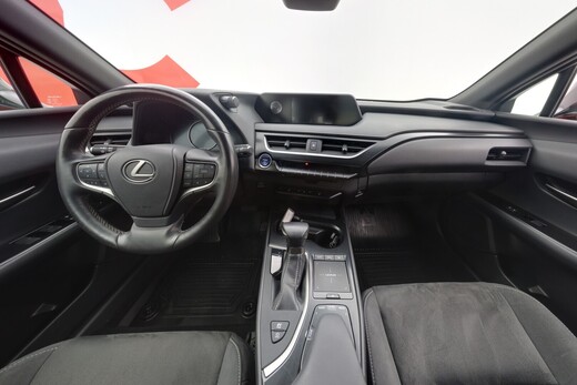 Lexus UX vaihtoauto