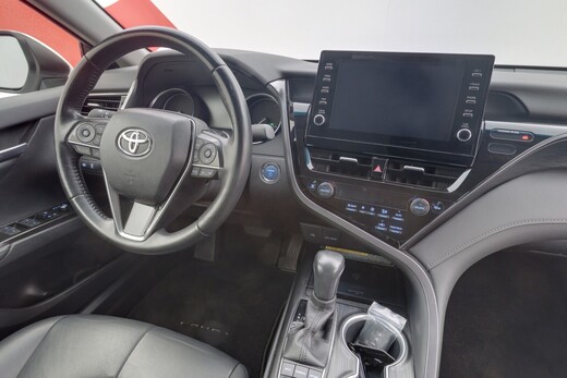 Toyota Camry vaihtoauto