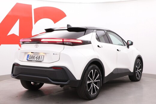 Toyota C-HR vaihtoauto