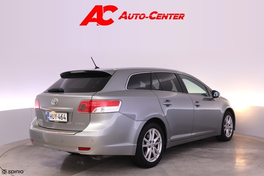 Toyota Avensis vaihtoauto