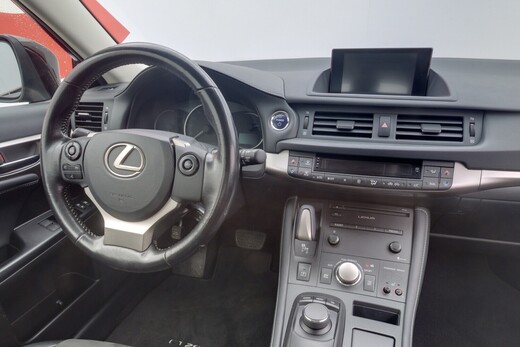 Lexus CT vaihtoauto