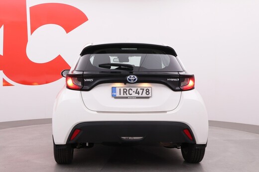 Toyota Yaris vaihtoauto