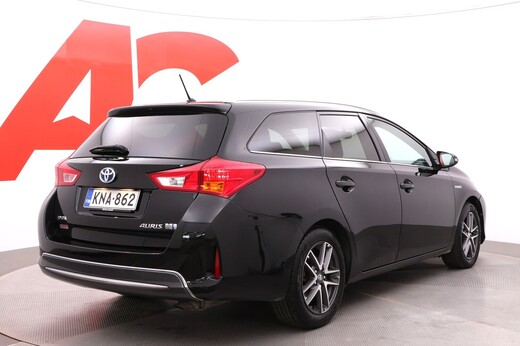 Toyota Auris vaihtoauto
