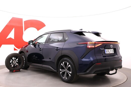 Toyota bZ4X vaihtoauto