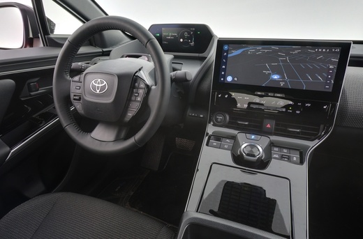 Toyota bZ4X vaihtoauto