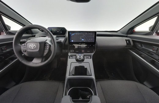 Toyota bZ4X vaihtoauto