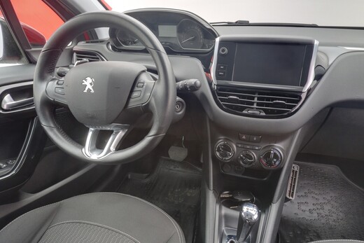 Peugeot 208 vaihtoauto