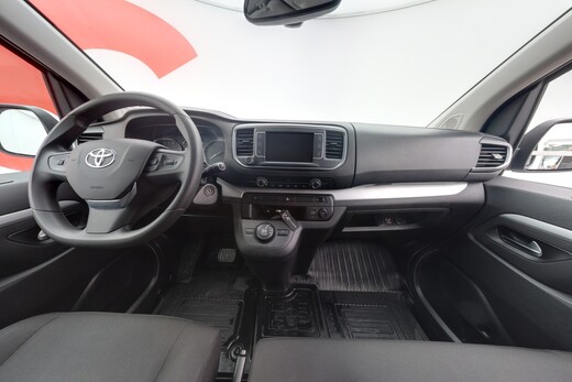 Toyota Proace Verso vaihtoauto