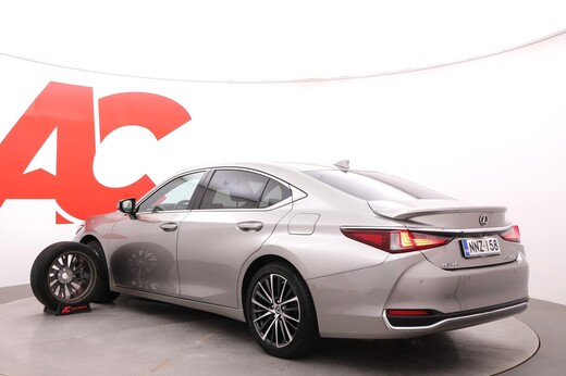 Lexus ES vaihtoauto