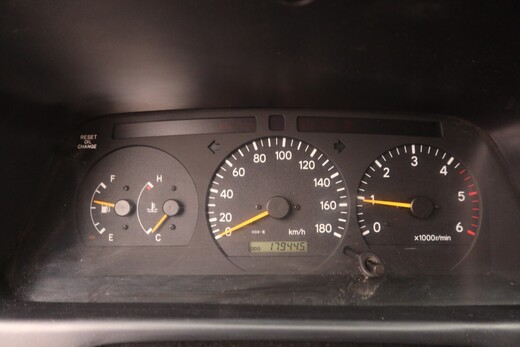 Toyota Hiace vaihtoauto