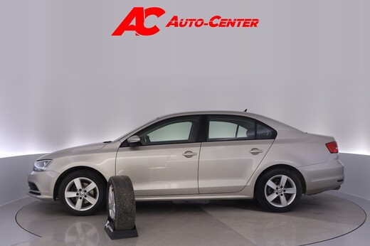 Volkswagen Jetta vaihtoauto