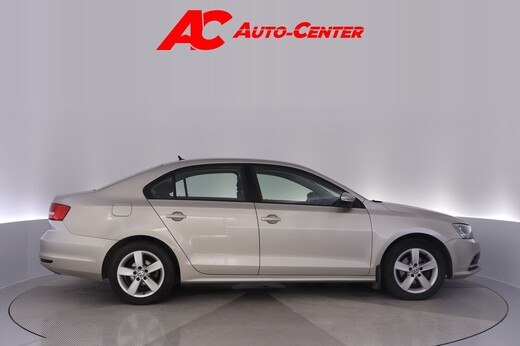 Volkswagen Jetta vaihtoauto
