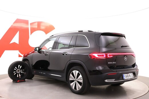 Mercedes-Benz EQB vaihtoauto