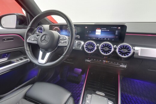 Mercedes-Benz EQB vaihtoauto