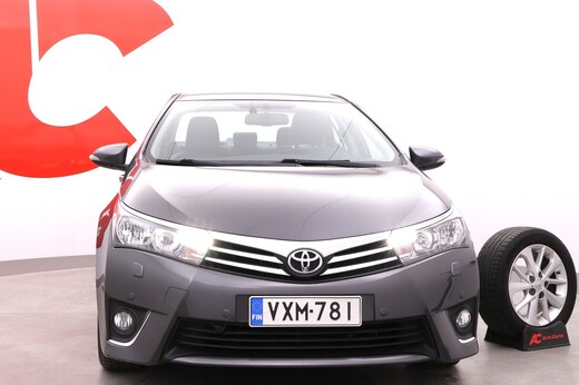Toyota Corolla vaihtoauto