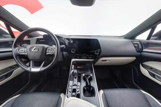 Lexus NX vaihtoauto