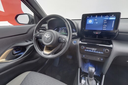 Toyota Yaris Cross vaihtoauto