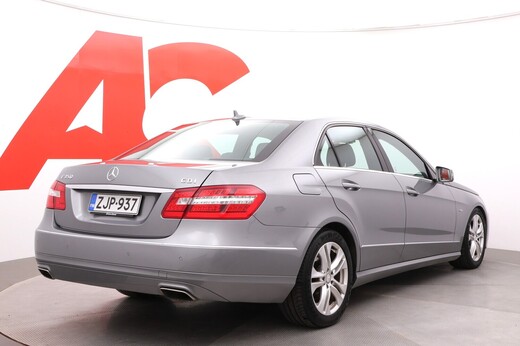 Mercedes-Benz E vaihtoauto
