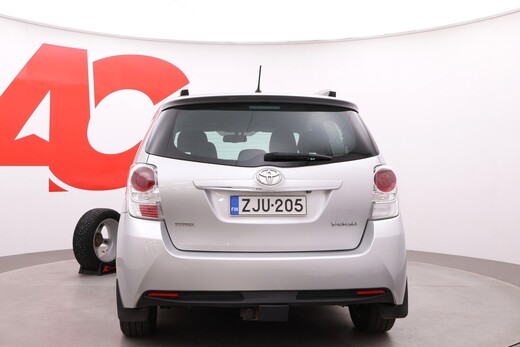 Toyota Verso vaihtoauto