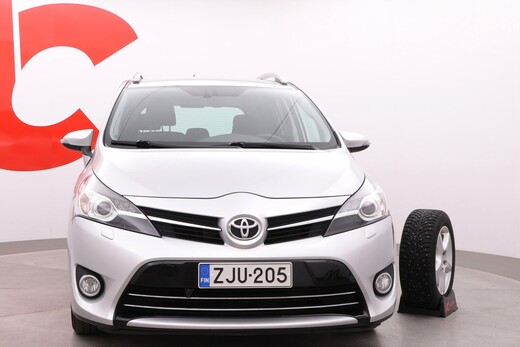Toyota Verso vaihtoauto