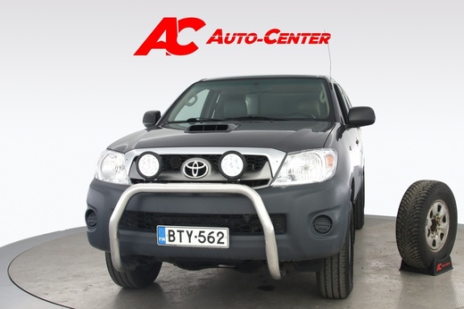 Toyota Hilux vaihtoauto