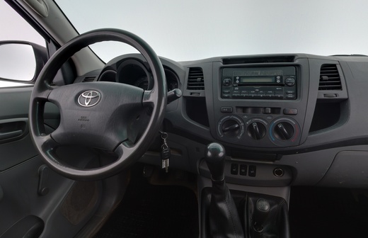 Toyota Hilux vaihtoauto