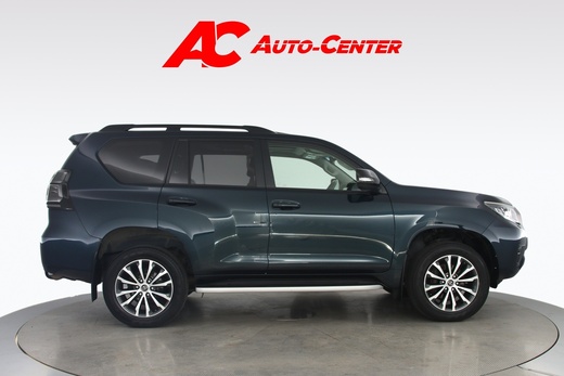 Toyota Land Cruiser vaihtoauto