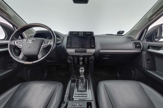 Toyota Land Cruiser vaihtoauto