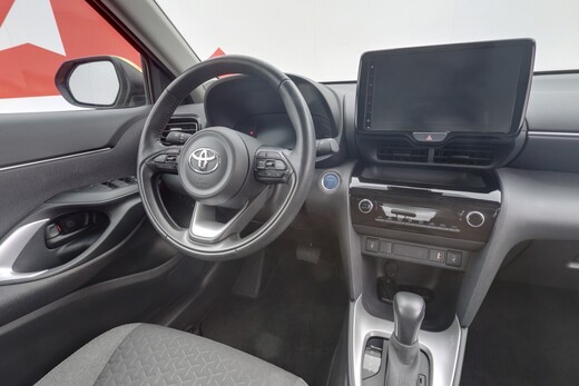 Toyota Yaris Cross vaihtoauto