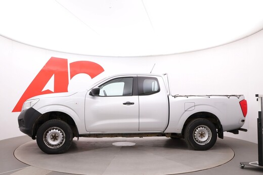Nissan Navara vaihtoauto