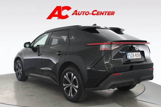 Toyota bZ4X vaihtoauto