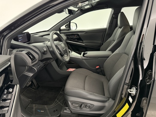Toyota bZ4X vaihtoauto