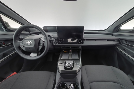 Toyota C-HR+ vaihtoauto