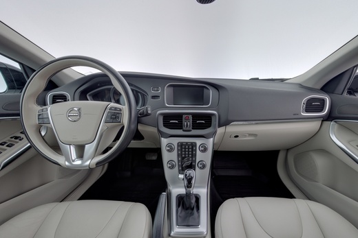 Volvo V40 Cross Country vaihtoauto
