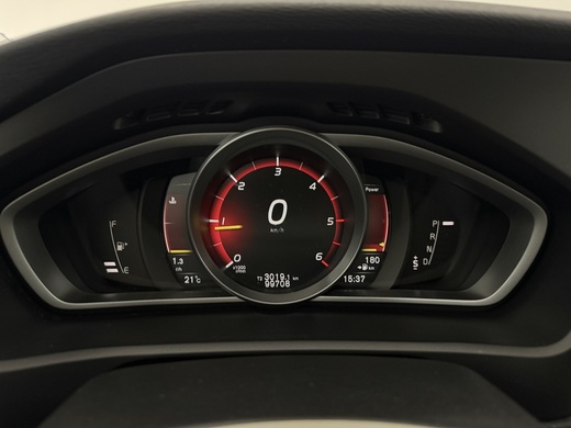 Volvo V40 Cross Country vaihtoauto