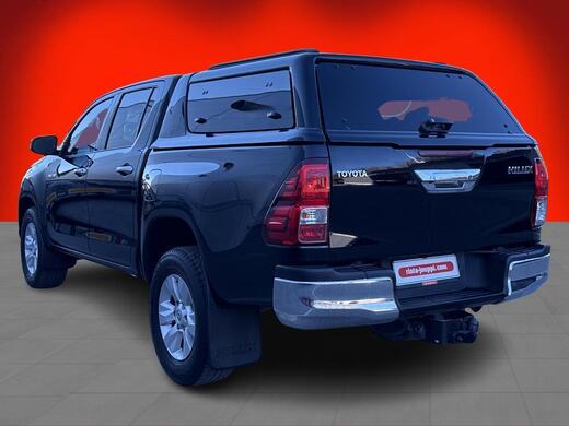 Toyota Hilux vaihtoauto