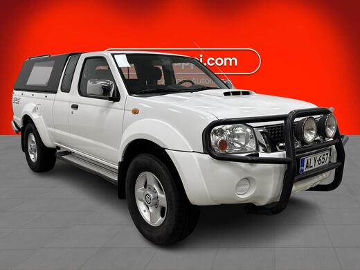 Nissan NP300 vaihtoauto
