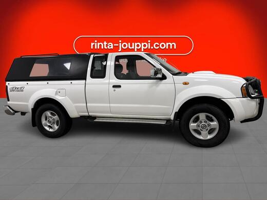 Nissan NP300 vaihtoauto