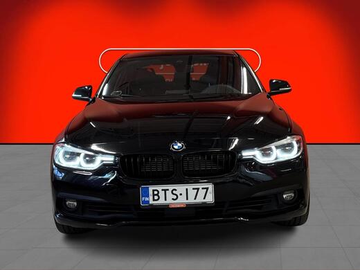 BMW 330 vaihtoauto
