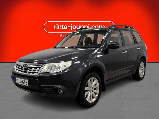 Subaru Forester vaihtoauto