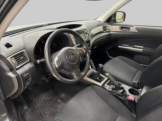 Subaru Forester vaihtoauto