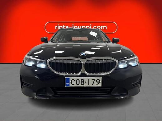 BMW 320 vaihtoauto