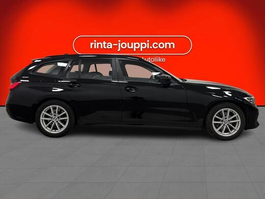 BMW 320 vaihtoauto
