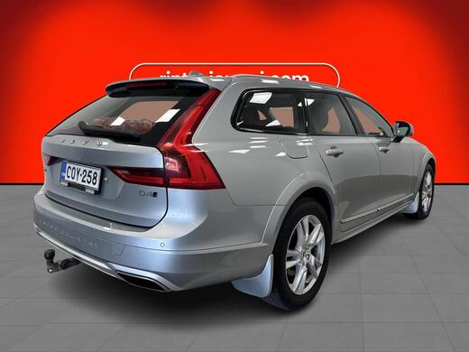 Volvo V90 Cross Country vaihtoauto