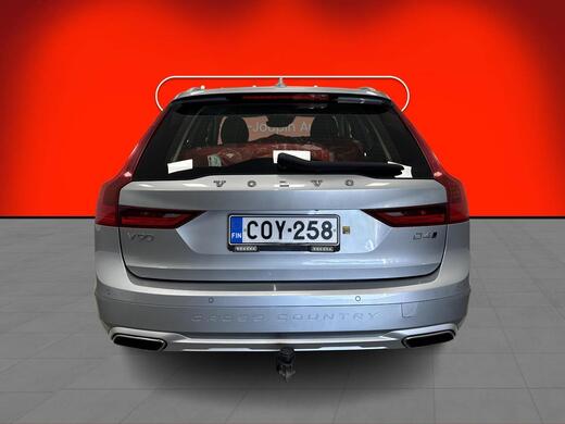 Volvo V90 Cross Country vaihtoauto