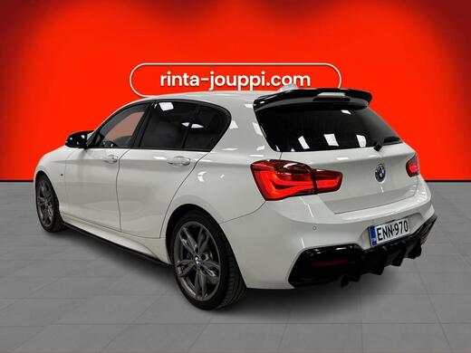 BMW M135i vaihtoauto