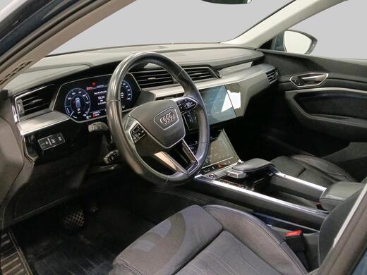 Audi Q8 e-tron vaihtoauto