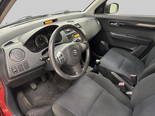 Suzuki Swift vaihtoauto