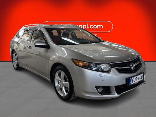 Honda Accord vaihtoauto